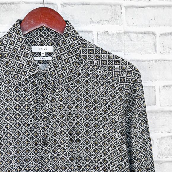 REISS Men's Button up Tatten Shirt Geo Print viscose size Medium slim fit - Picture 2 of 7